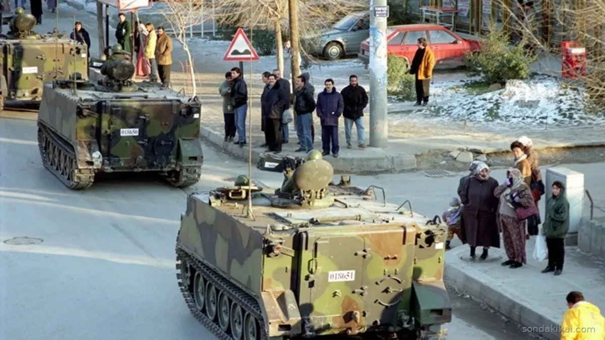 28 Şubat'ın Acı Mirası: 29 Yıl Sonra Demokrasinin Sınavı