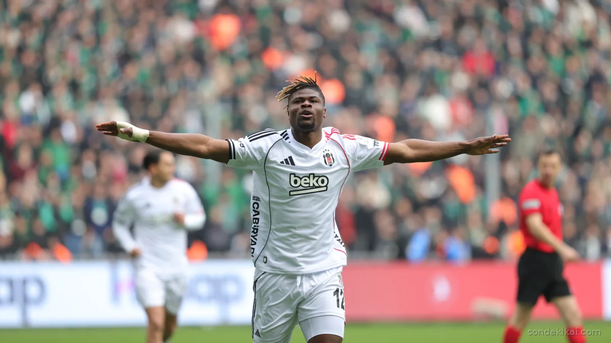 Agbadou Beşiktaş Formasıyla Tanıştı: Golle Gelen Özgüven Patlaması