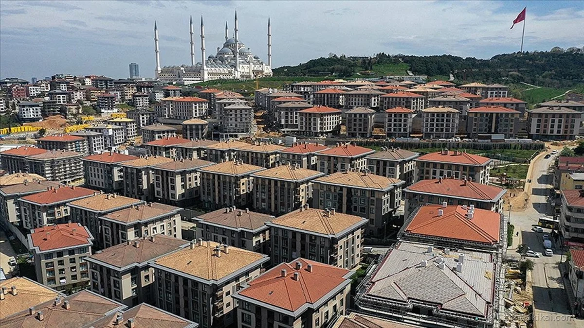 İstanbul'da Kentsel Dönüşüm Hız Kazanıyor: "Yarısı Bizden" Fırsatı