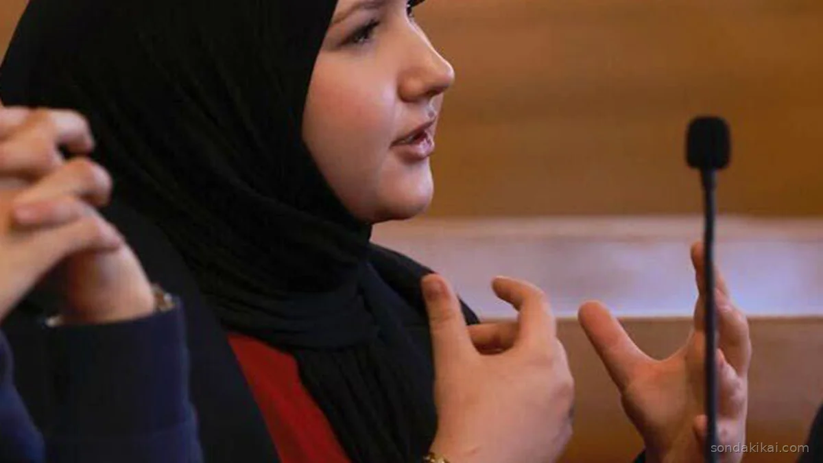 Zürih'te Siyasi Dönüm Noktası: İlk Başörtülü Meclis Üyesi Seçildi